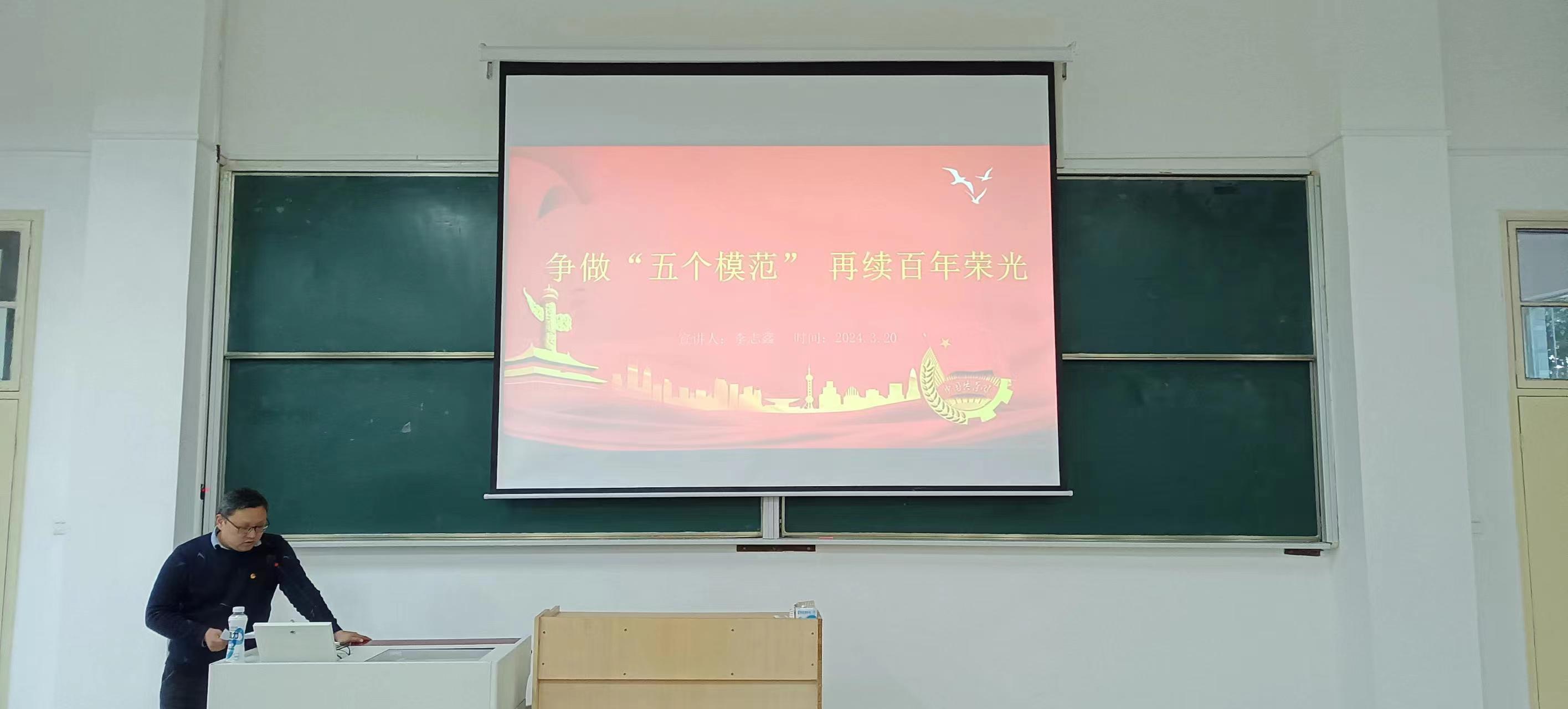6c1da48cbff010546944ce0da375be6d.jpg
